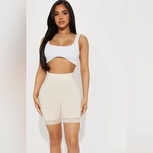 Cream lace biker shorts